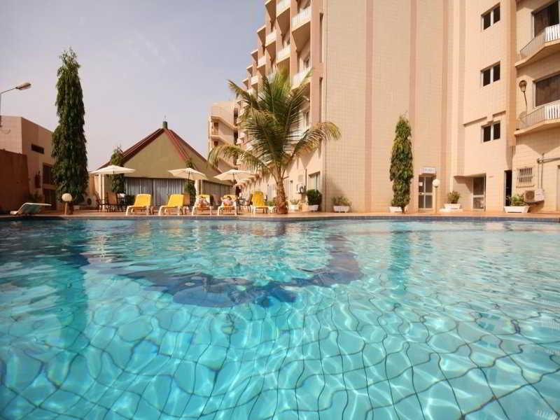 Acropole Hôtel Cotonou Exterior foto